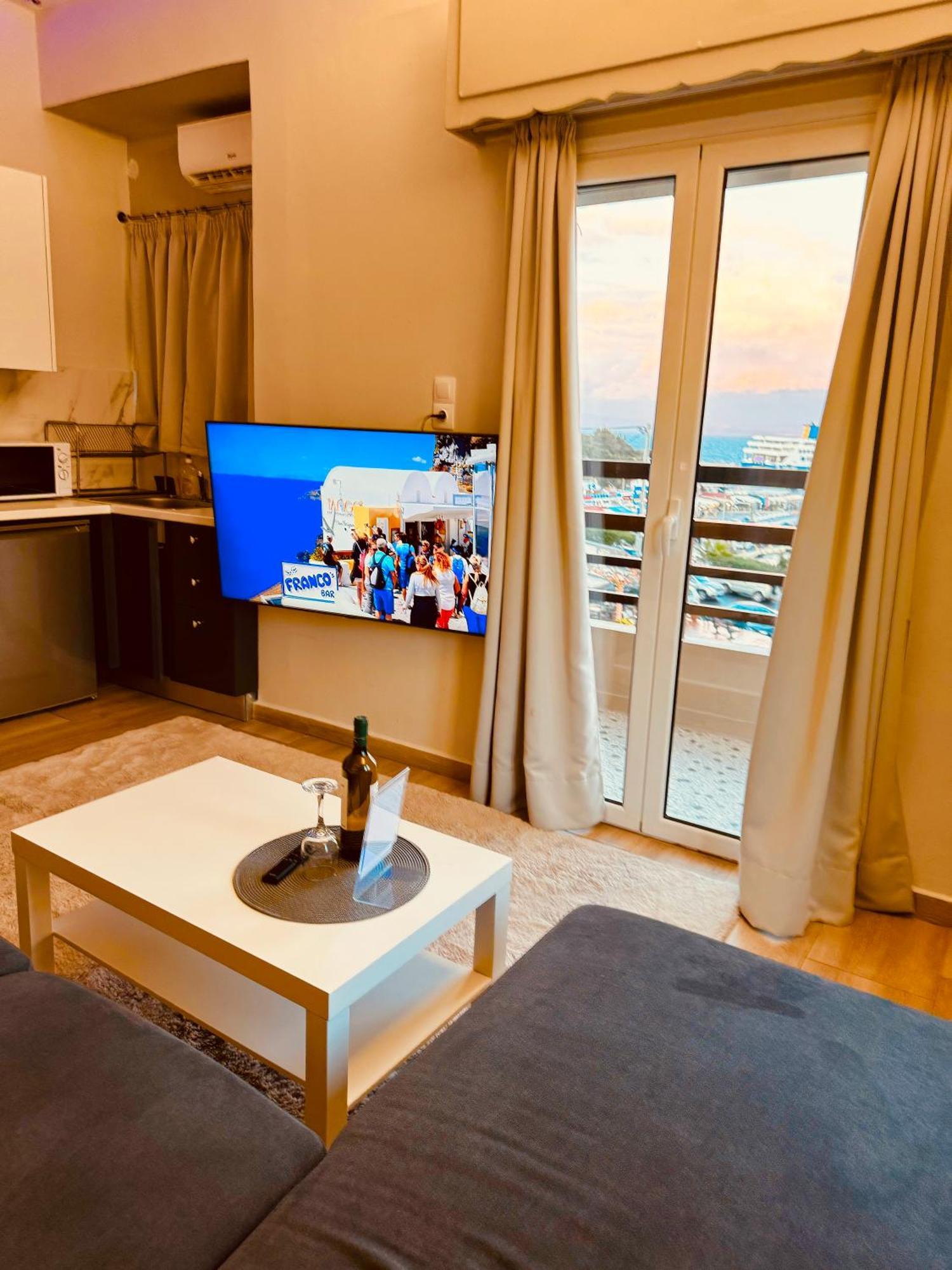 Blue Horizon Gem On The Port Apartment Rafina (Attica)