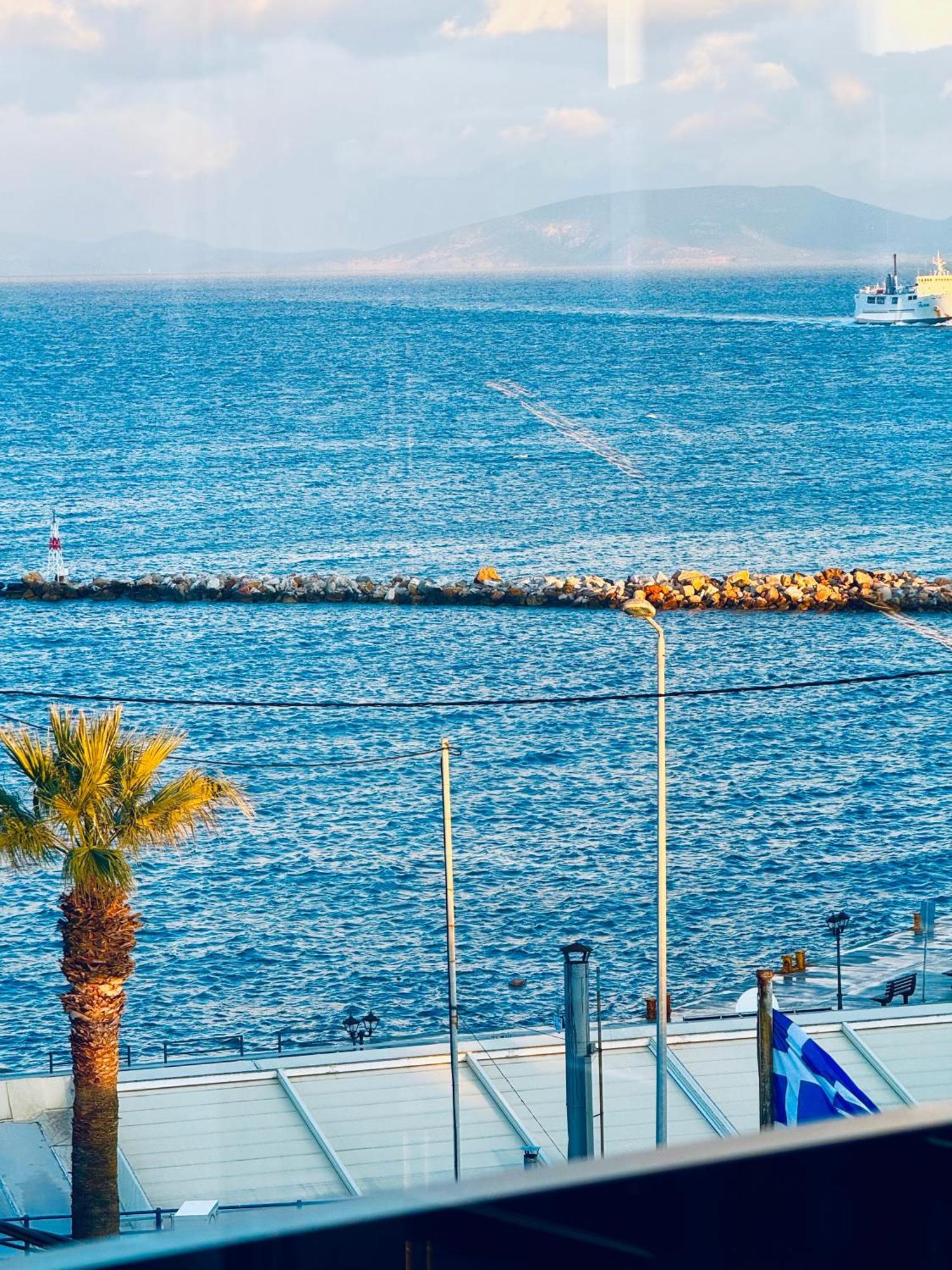 Blue Horizon Gem On The Port Apartment Rafina (Attica)