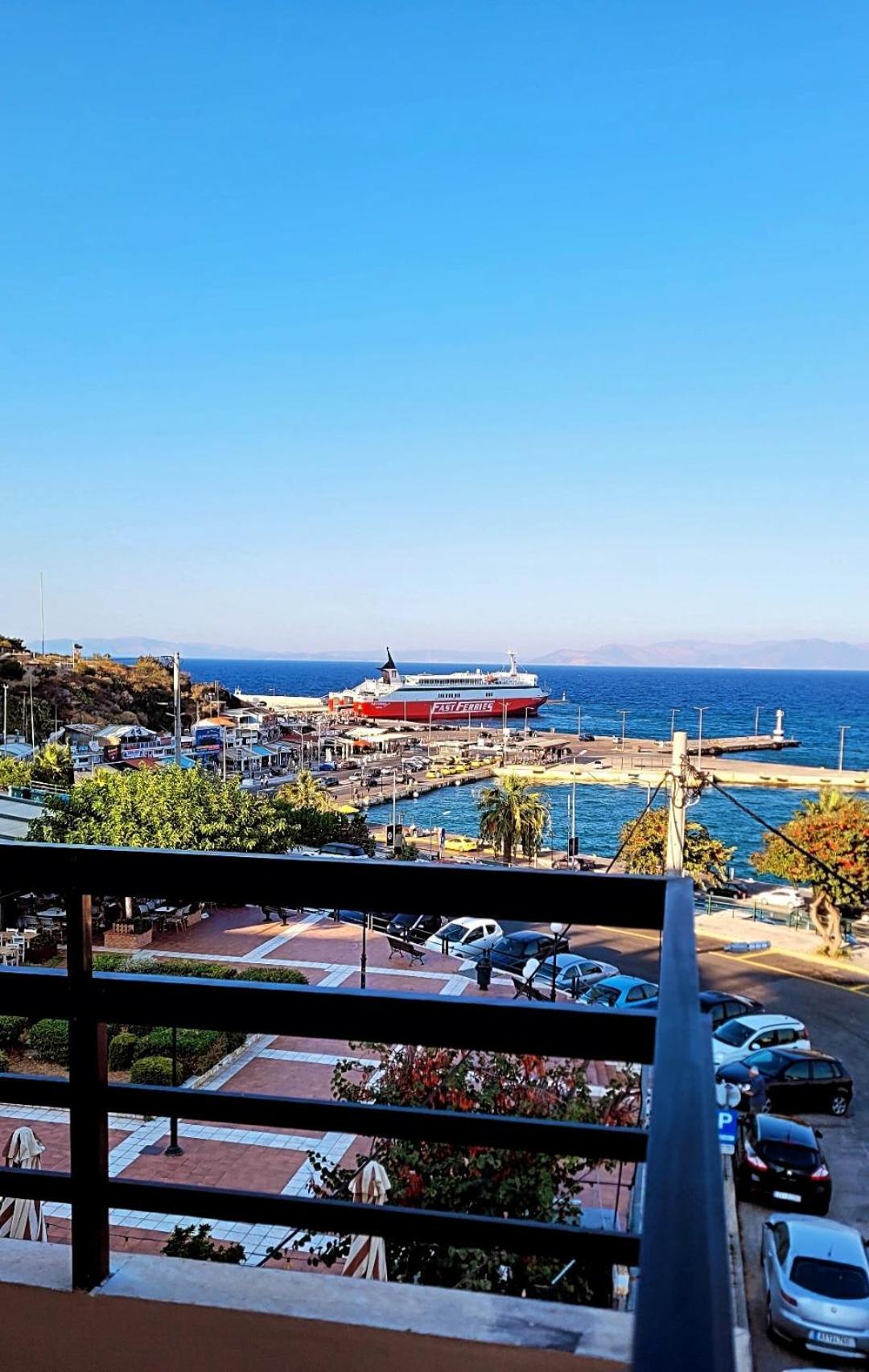 Apartment Blue Horizon Gem On The Port